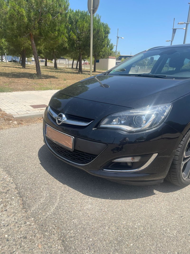 Opel Astra 1.6 CDTI S/S Excellence 2015, foto 9
