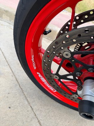Aprilia RS 660 2022 impresionante