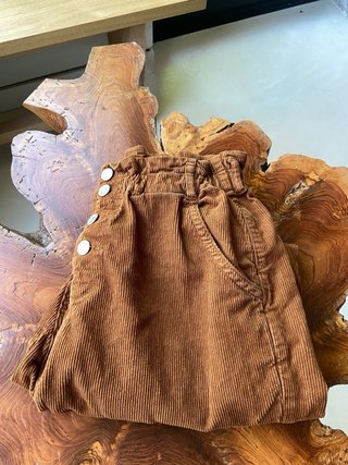Pantalón marrón corduroy cintura elástica