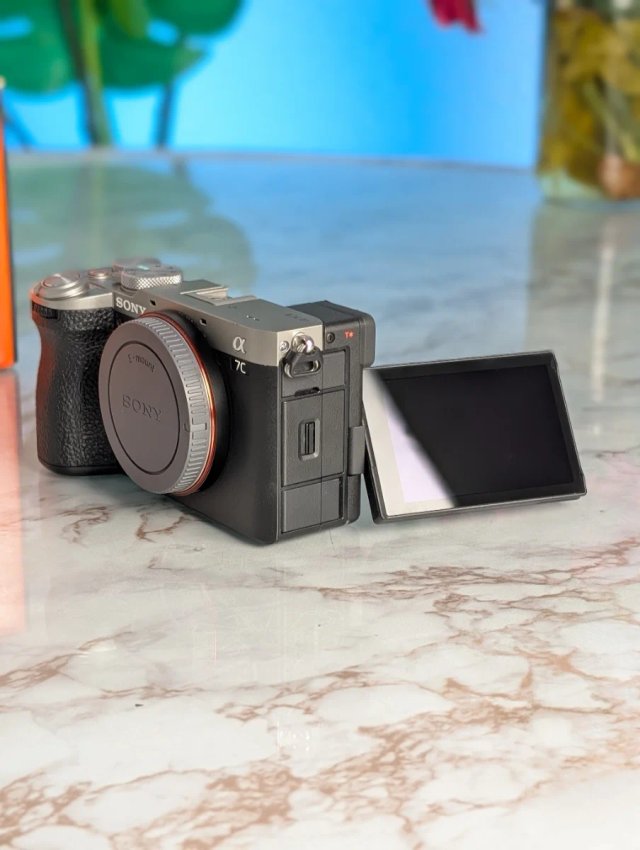 Sony A7C II