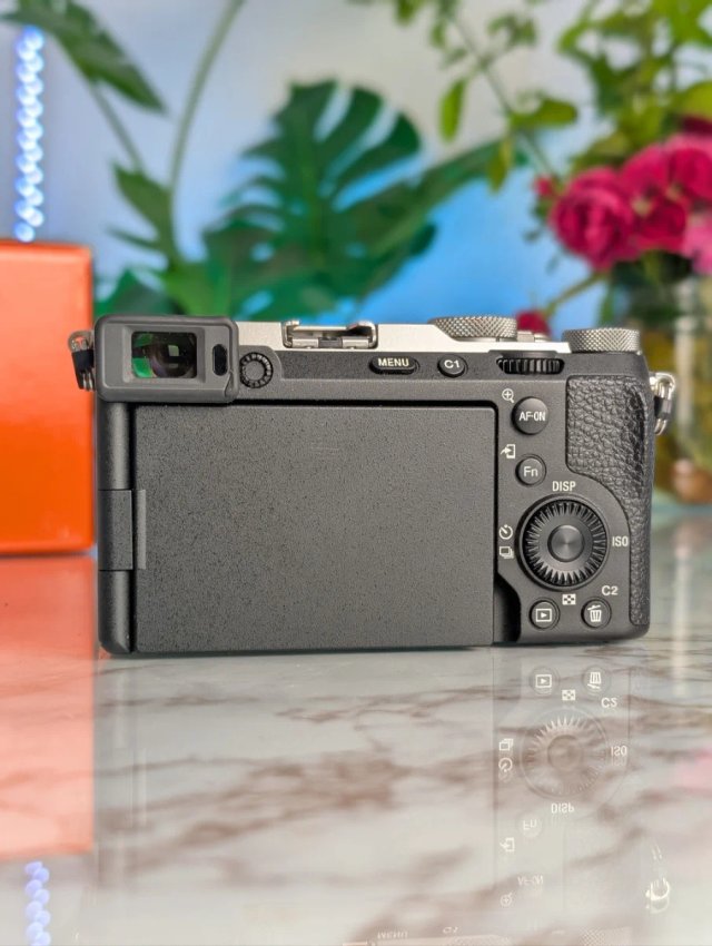 Sony A7C II
