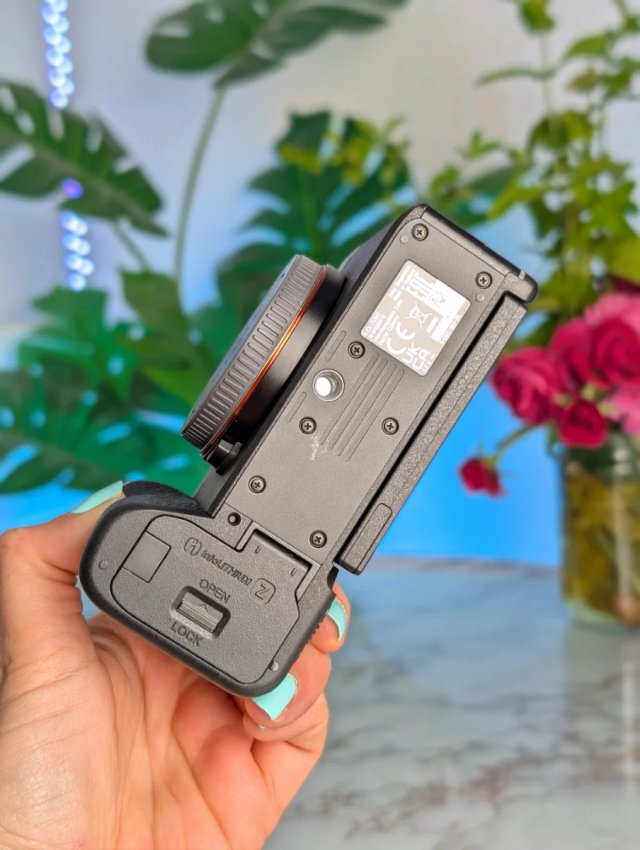 Sony A7C II