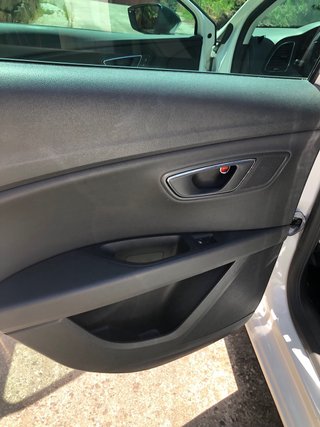 SEAT Leon 2015 1.2 110 cv reference CONNECT