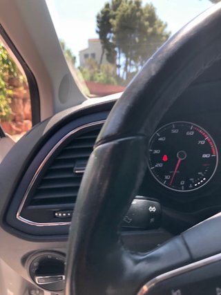 SEAT Leon 2015 1.2 110 cv reference CONNECT