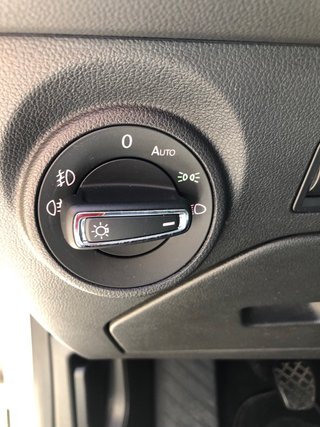 SEAT Leon 2015 1.2 110 cv reference CONNECT