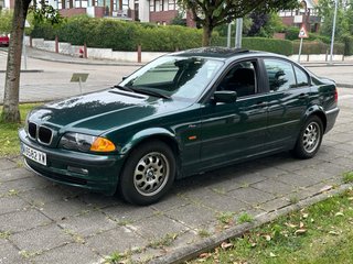 BMW 318i