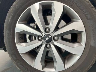 Kia Stonic 1.0 T-GDi 74kW (100CV) MHEV MT Drive
