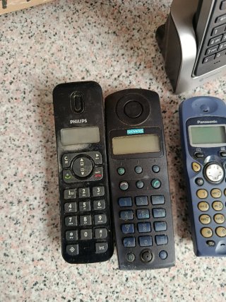 Lote Teléfonos Antiguos Airis, Motorola, Philips,