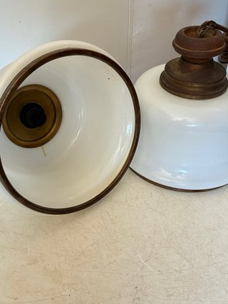 Coppia di lampade vintage in vetro e metallo