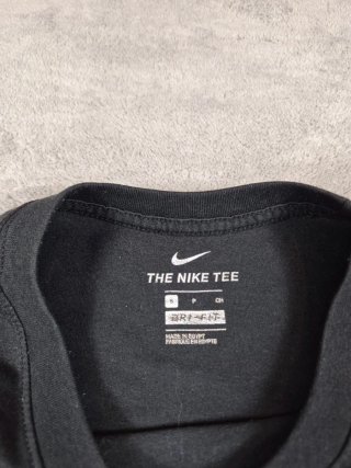 Camiseta Nike negra dri-fit