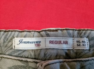Pantaloncini donna fantasia foglia taglia 46