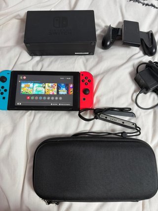 Nintendo Switch Azul y Rojo