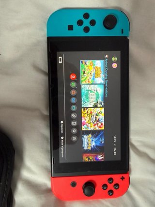 Nintendo Switch Azul y Rojo