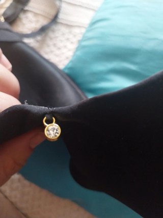 Sujetador negro con y sin tirantes