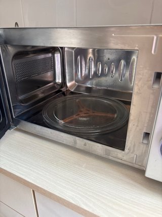 Microondas Nevir plateado