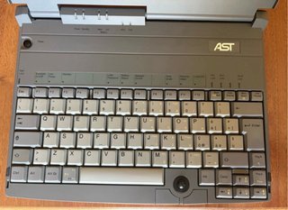 AST Bravo NB 4 Notebook Vintage 486 raro