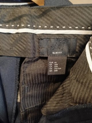 Traje Zara azul oscuro