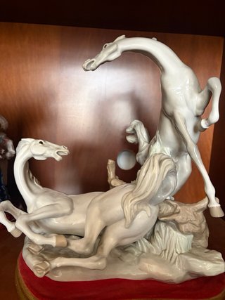 Figura Lladró 1022 Caballos Jugando