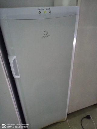 Congelador vertical