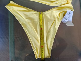 Bikini Etam asimétrico amarillo talla 44