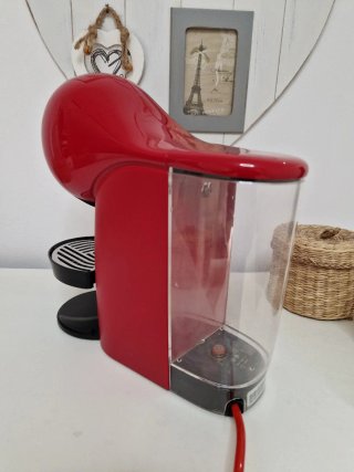 Macchina da caffè Dolce Gusto rossa
