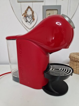 Macchina da caffè Dolce Gusto rossa