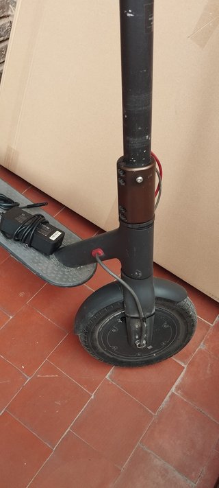 Patinete Eléctrico Negro (adaptado ruedas de 10")