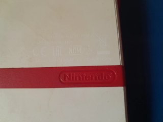 LEER Nintendo 2DS Blanca para arreglar