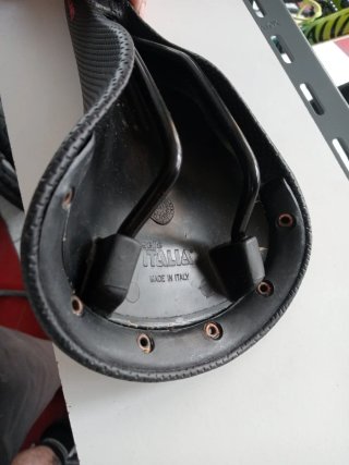 Sillín Selle Italia Daytona Negro