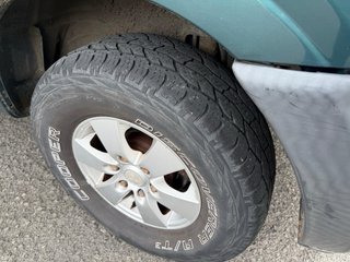 Mitsubishi Montero 2005