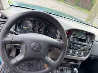 Mitsubishi Montero 2005