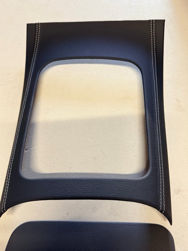 Copertura console centrale Mercedes GLC