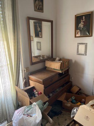 Muebles y objetos varios - ¡Gratis!