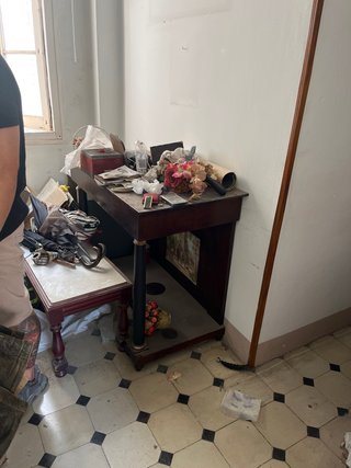 Muebles y objetos varios - ¡Gratis!