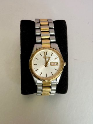 Seiko 5Y23-8A19 James Bond Reloj
