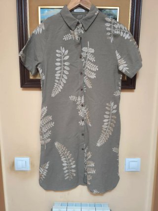 Vestido Negro con Lunares y Flores