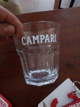 Set Campari: Bicchiere, Portachiavi, lampada Usb