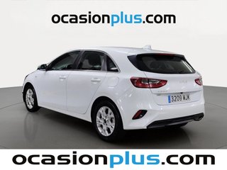 Kia Ceed 1.6 MHEV iMT Drive 100 kW (136 CV)