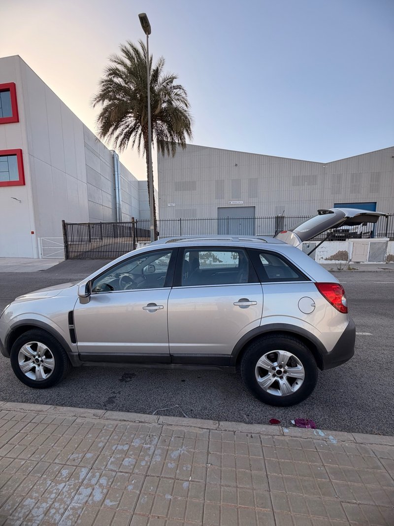 Opel Antara 2004 - foto 1