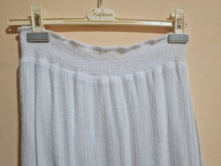 Falda larga blanca fresquita