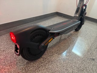 Patinete Eléctrico Segway Ninebot F3 Pro