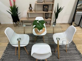 Comedor NUEVO mesa + 4 sillas