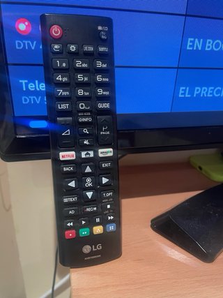TV LG 28 pulgadas smart tvHD