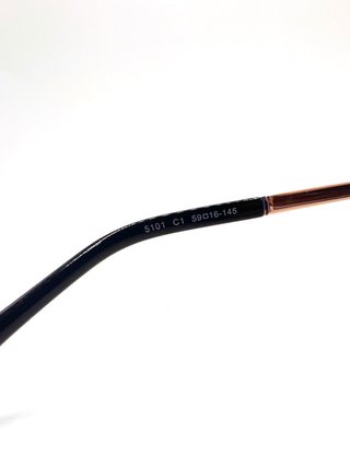 Gafas de Sol Chanel Negras y Doradas