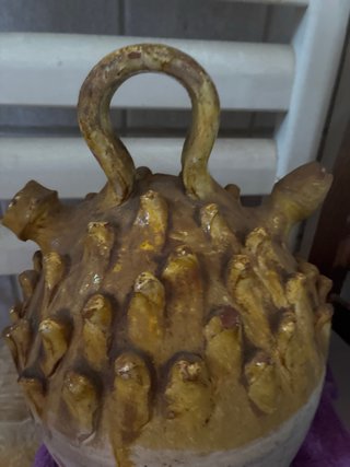 Cuccielo antico in terracotta