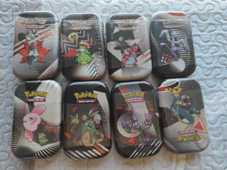 Lote 8 Latas Black Bolt & White Flare