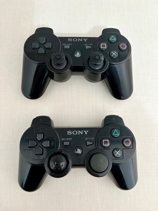 PS3 Slim Negra + 2 Mandos + 6 Juegos