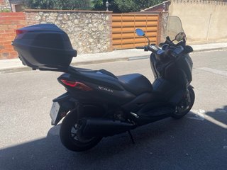 Yamaha XMAX 300 Gris Oscura