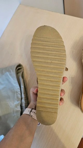 Sandalias Tiziana Beige y Marrón