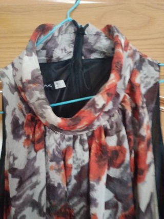 Vestido midi estampado floral